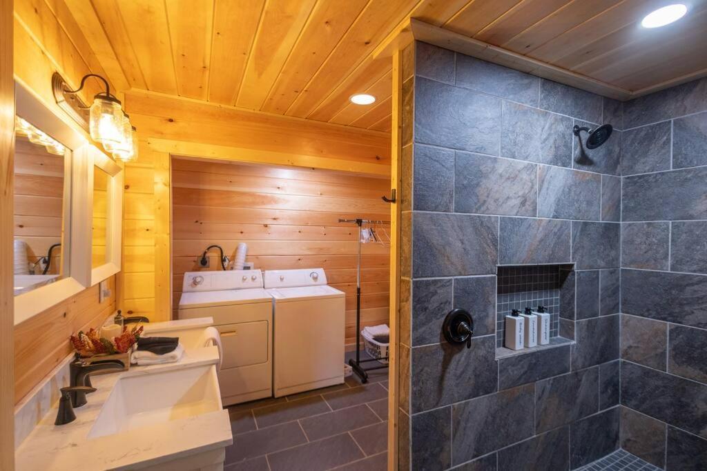 Family Cabin Near Smoky Mtn Entrance Nantahala 로빈스빌 외부 사진